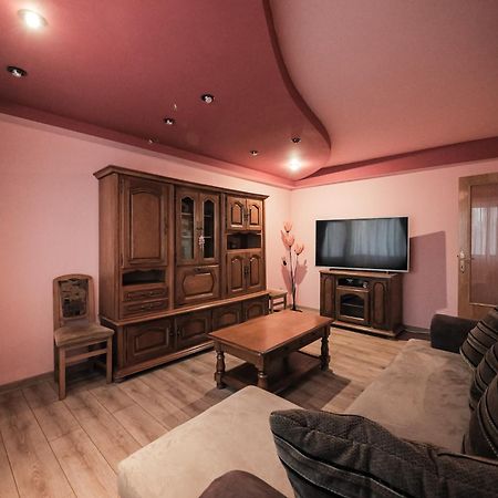 Luxury Ultracentral Curtea De Arges Ngoại thất bức ảnh