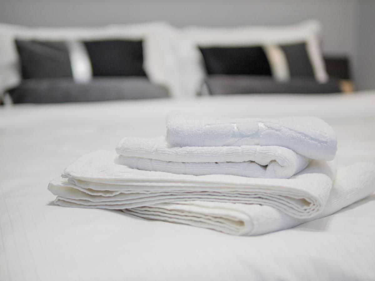 Luxury Ultracentral Curtea De Arges Ngoại thất bức ảnh