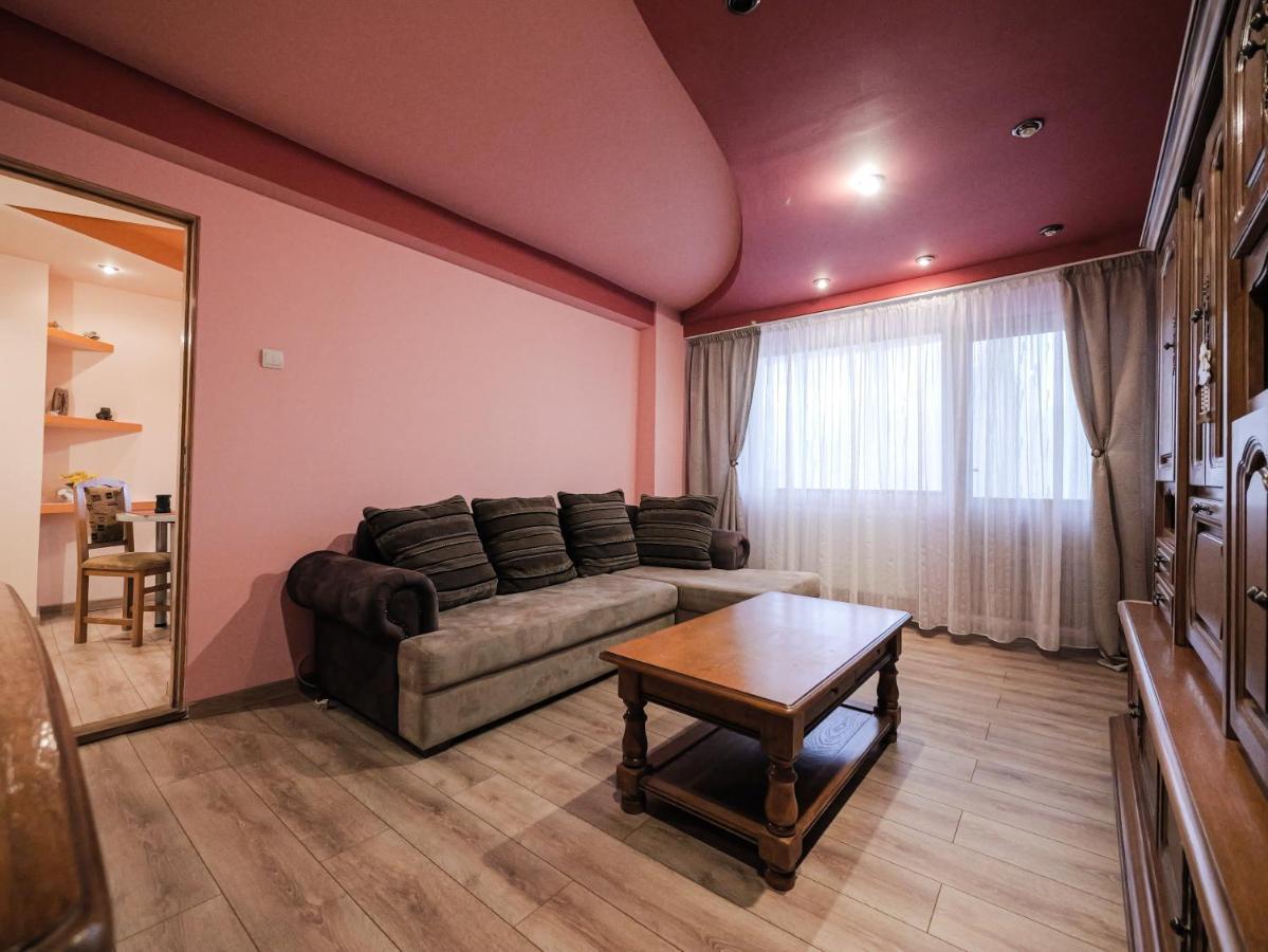 Luxury Ultracentral Curtea De Arges Ngoại thất bức ảnh